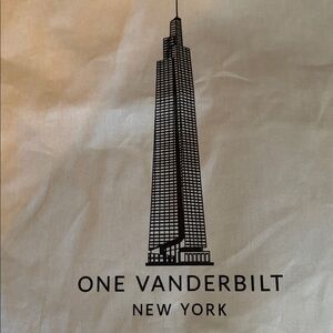 ONE VANDERBILT New York Gray Tote Bag